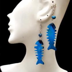 06 NICE WHOLESALE PERUVIAN BULL HORN EARRINGS, FISH DESIGN COLORED