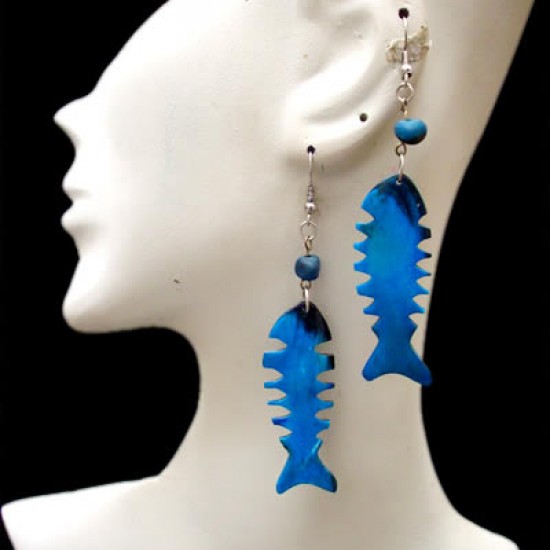 06 NICE WHOLESALE PERUVIAN BULL HORN EARRINGS, FISH DESIGN COLORED